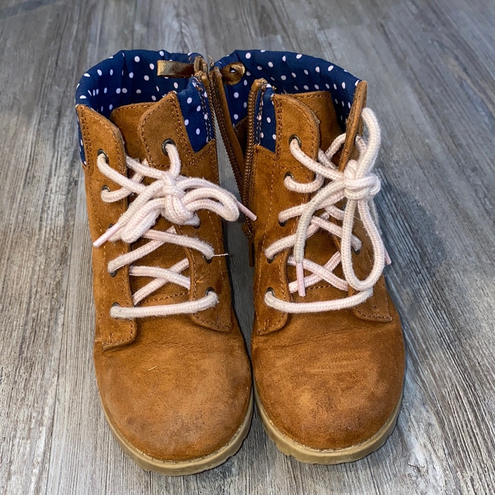 Old navy boots